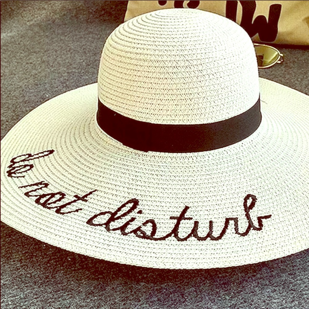 Sun hat!